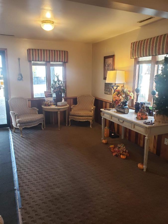 Deer Creek Motel Cambridge Exteriör bild